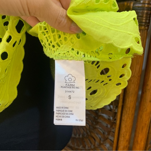 Farm Rio Palm Tree Richelieu Cotton Eyelet Crop Blouse in Lime Green size S - Picture 12 of 13